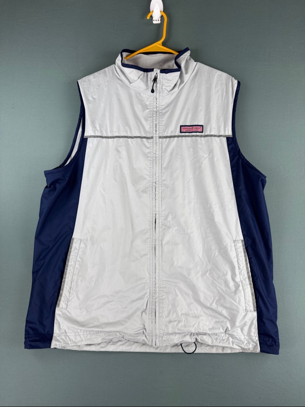 Vineyard (Martha’s Vinyard) Men's White & Navy Windbreaker Vest